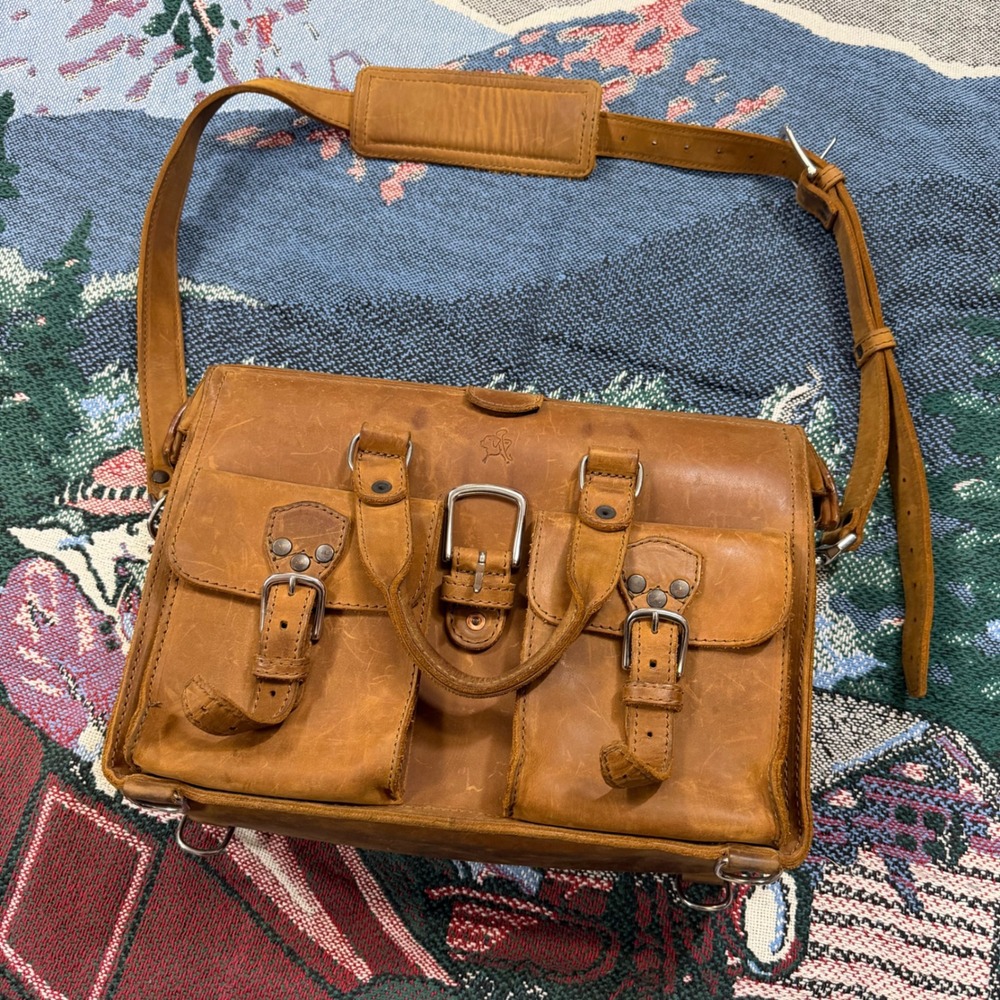 Saddleback Leather Co Front Pocket Briefcase Tobacco Brown Leather Messenger Bag